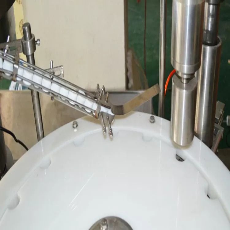 Máquina de encofrado de botellas de aceiro inoxidable usado na medicina